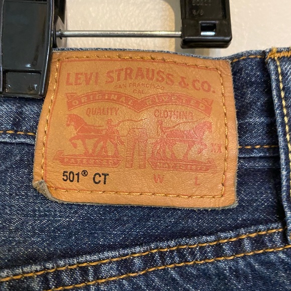 Levi’s  501 Jeans - Picture 4 of 11